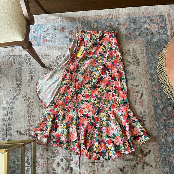 NWT Garden Party Swim Skirt Rifle Paper x Summersalt size Small - Picture 3 of 5